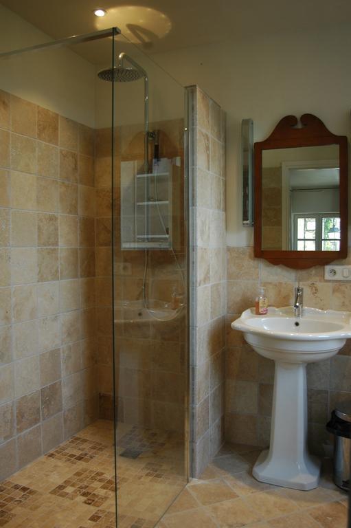 Annapurna Bed & Breakfast Vaison-la-Romaine Szoba fotó